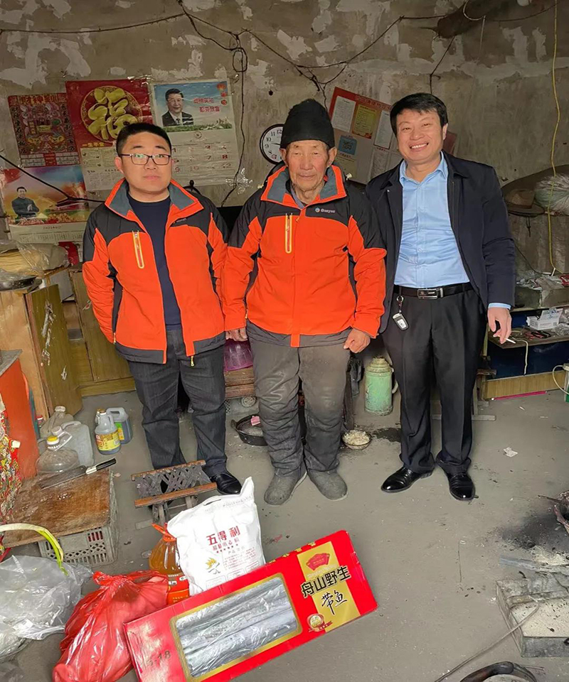 東岳機械股份有限公司開展春節發放福利及走訪慰問活動 東岳機械股份有限公司開展春節發放福利及走訪慰問活動